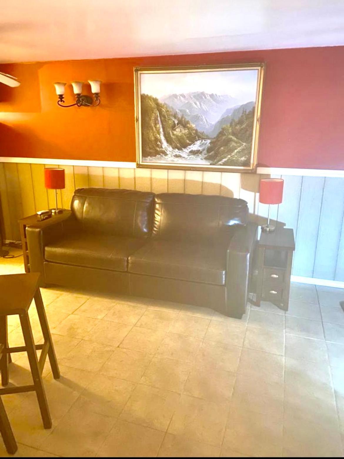 Large 3-Bedrooms/2-Bath Apt, One Block To Train Νέα Υόρκη Εξωτερικό φωτογραφία